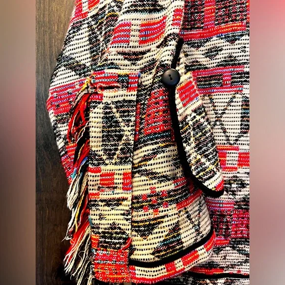 Bright Woven Aztec Pattern Jacket - Picture 4 of 5